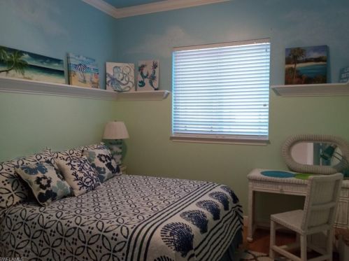 9625 6th St, Naples FL  34108-2204 exterior