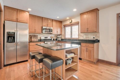 6454 Western Ave, Minneapolis, MN 55427-4957