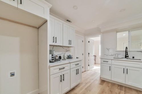 54 Reed St, San Jose CA  95110-2846 exterior