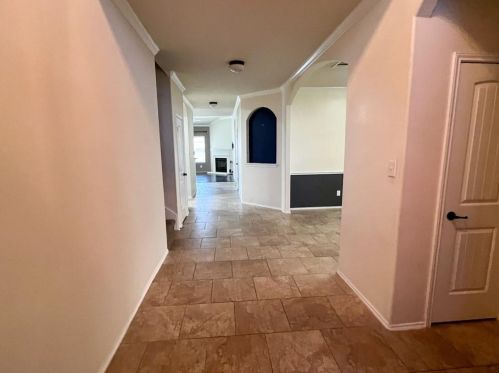 326 Briar Park Dr, Georgetown, TX 78626-7301