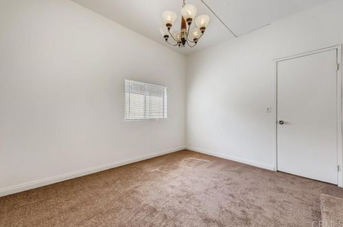 6543 Estelle St, San Diego CA  92115-5621 exterior