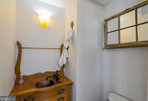 1315 Randolph St, Washington DC 20011-5527 exterior