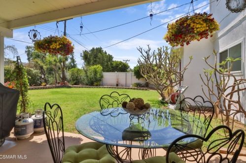 3042 Fitzgerald Rd, Simi Valley CA  93065-5235 exterior