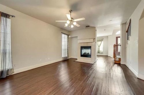 9200 Dillon Trl, Irving TX  75063-8071 exterior