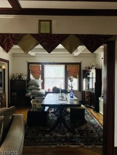 422 Walnut St, East Orange NJ  07017-3917 exterior