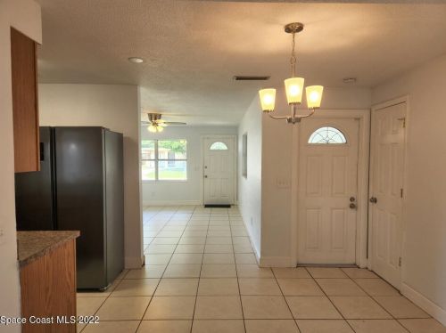 2552 Stratford Dr, Cocoa FL  32926-4318 exterior