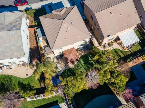 7018 Westminster Ct, Vacaville CA  95687-8254 exterior