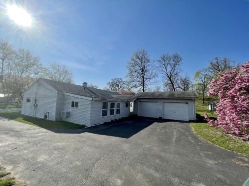 106 Short St, Denham, IN 46996-1403