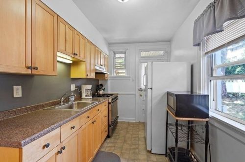 3112 Elroy Ave, Pittsburgh PA 15227-2825 exterior