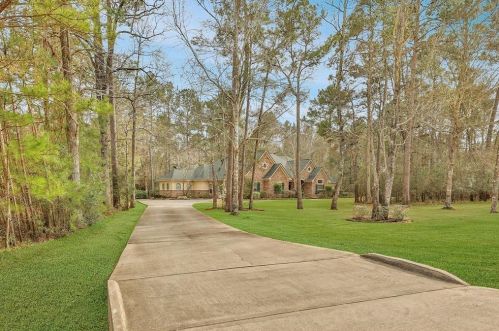 37052 Sulphur Branch Bnd, Magnolia, TX 77355-4683