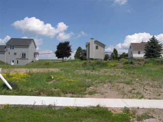 120 Arlington Park, Canandaigua, NY 14424-1400