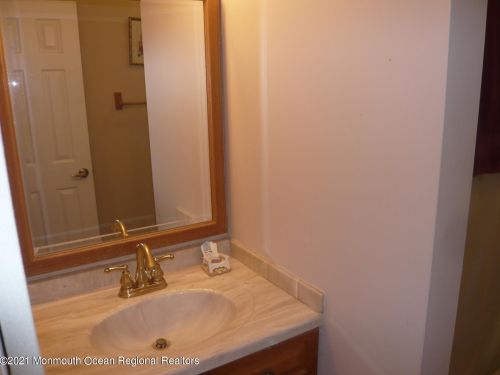 1010 Anchor Way, Lacey NJ  08731-4715 exterior