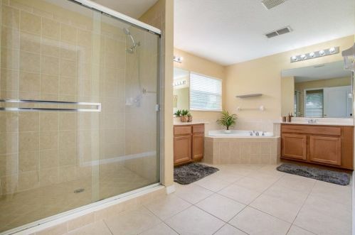 906 Summit Ash Ct, Deland FL  32724-7064 exterior