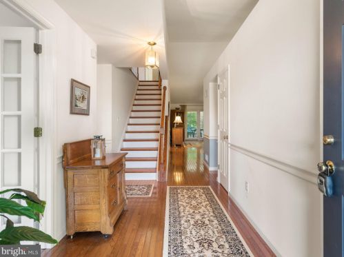 311 Steeplechase Dr, Marsh, PA 19520-9258