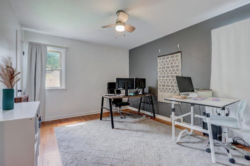 3309 85, Milwaukee WI 53227-4615 exterior