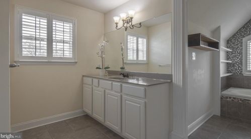 1 Cobalt Ct, Swedesboro NJ  08085-3644 exterior