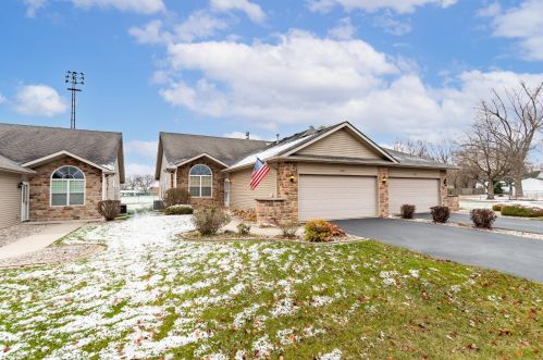 1406 Bohling Pl, Crown Point IN  46307-2313 exterior