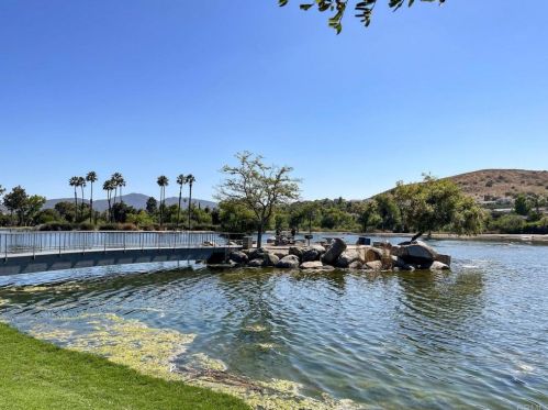 9230 Carlton Oaks Dr, Santee CA  92071-2308 exterior