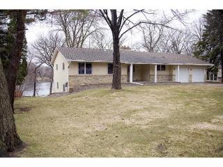 7162 Riverview Ter, Minneapolis, MN 55432-3045