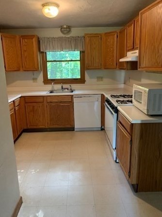 308 Hope St, Mansfield, MA 02048-1503