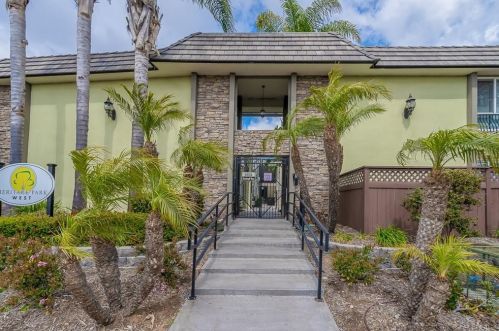 6602 Beadnell Way, San Diego CA  92117-5100 exterior