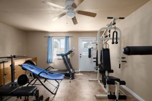 31508 Avenida Del Reposo, Temecula CA  92591-1724 exterior