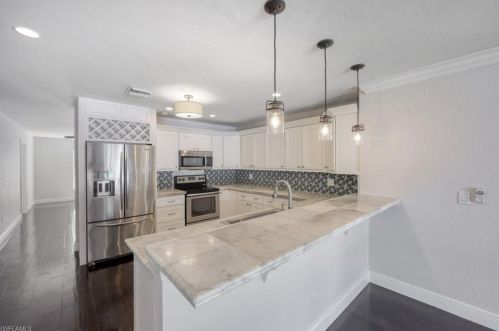 3565 Balboa Cir, Naples FL  34105-2701 exterior
