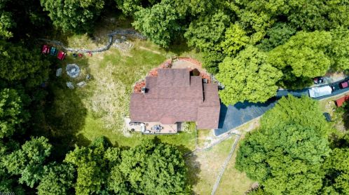 39 Pidgeon Hill Rd, Wantage NJ  07461-2731 exterior