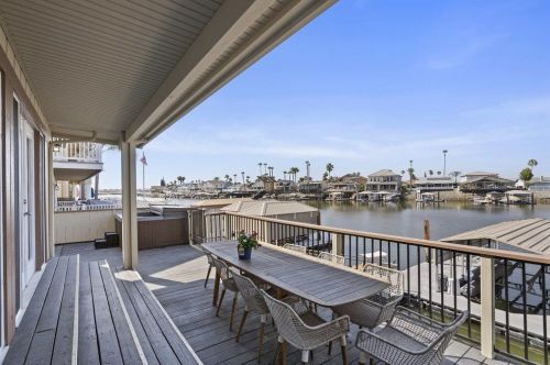 5067 Cabrillo Pt, Discovery Bay CA  94505-9483 exterior