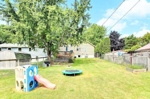 1035 Carlton Ave, Faribault, MN 55021-6854