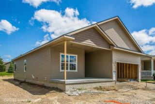 14405 Alpine Dr, Des Moines, IA 50323-2532