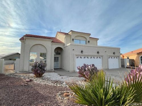 7709 Valley Parkway Ct, Mohave Valley, AZ 86440-9007