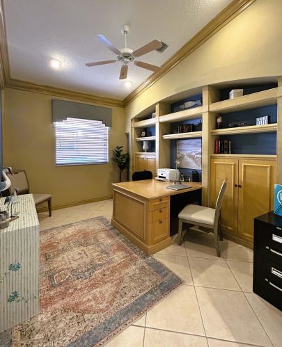 121 Lawton Rd, Fort Pierce FL  34986-2608 exterior