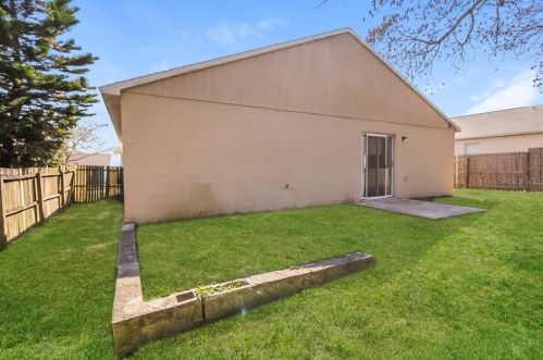 1487 Woodwind Dr, Apopka FL  32703-7244 exterior