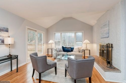 24 Rickland Dr, Dover NJ 07869-4320 exterior