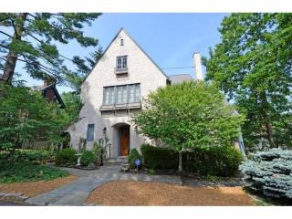 3535 Holly Ave, Cincinnati, OH 45208-1002