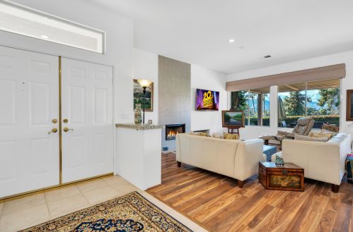 94 Kavenish Dr, Rancho Mirage CA  92270-3247 exterior