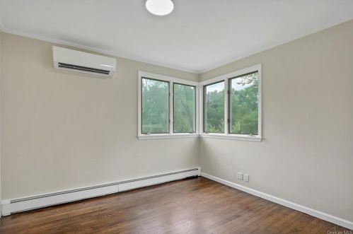 2780 Denby Dr, Yorktown Hgts NY  10598-3016 exterior