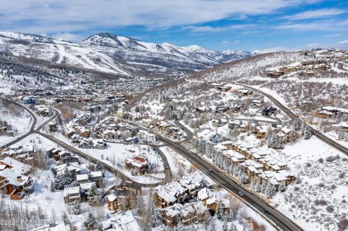 710 Deer Valley Dr, Park City UT  84060-6957 exterior