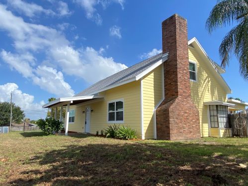 350 13th St, Vero Beach FL  32962-6419 exterior