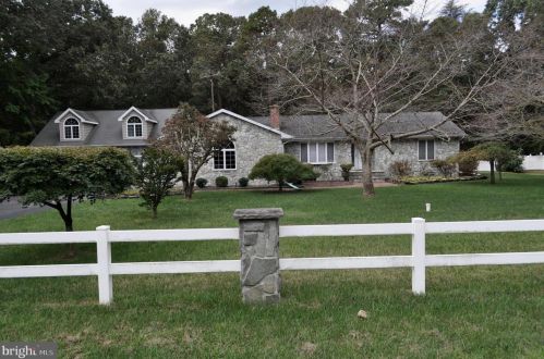 18052 Gravel Hill Rd, Milton, DE 19968-2510