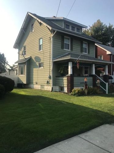 848 Stambaugh Ave, Hermitage, PA 16146-4156