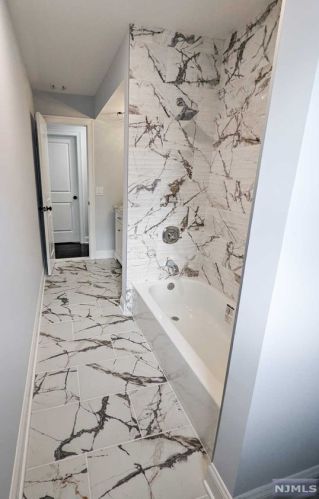 2 Elmwood Ter, Elmwood Park NJ  07407-1730 exterior