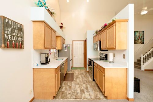 452 Woodside Pl, Bellefontaine OH  43311-1597 exterior