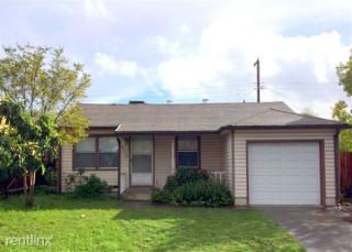4516 37th Ave, Sacramento CA  95824-1445 exterior
