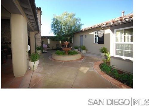 7778 Tierra Tesoro, San Diego, CA 92127-3629
