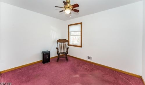 524 Laurel Ave, Roselle Park NJ  07204-1542 exterior