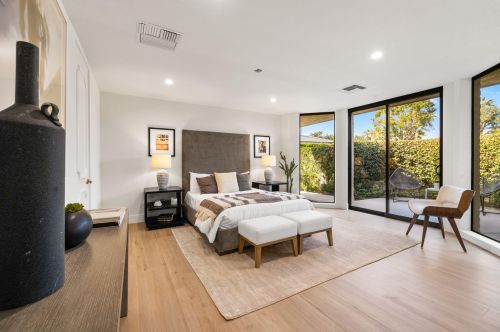 7 Mayfair Dr, Rancho Mirage CA  92270-2586 exterior