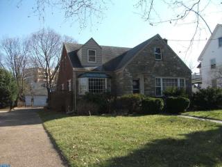 546 Grant Ave, Camden, NJ 08107-1927