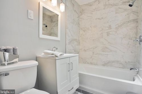 1730 Hills Dr, Norristown PA  19401-5702 exterior